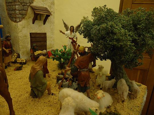 clicca per ingrandire clicca per ingrandire